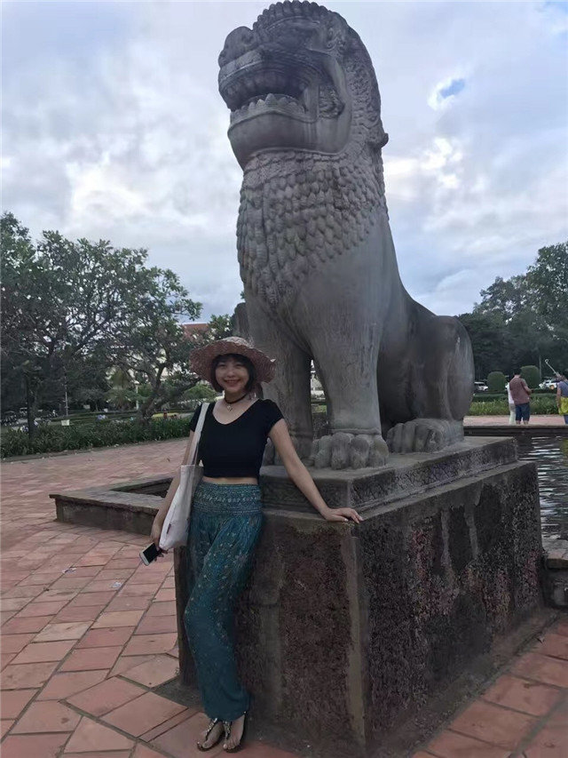 生活中的严娜.jpg