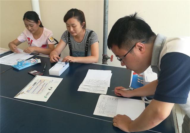 1发放社保卡.jpg